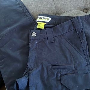 Women’s First Tactical V2 Navy size 8 tactical pants